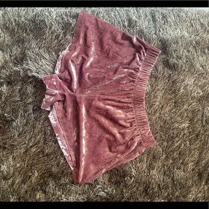 Velvet shorts
